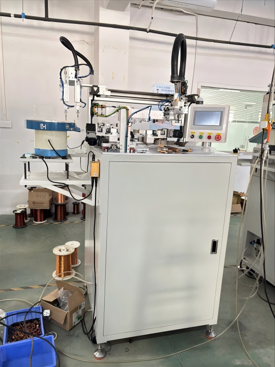 Roterende Differential Mode Core Automatisk Krogopviklingsmaskine